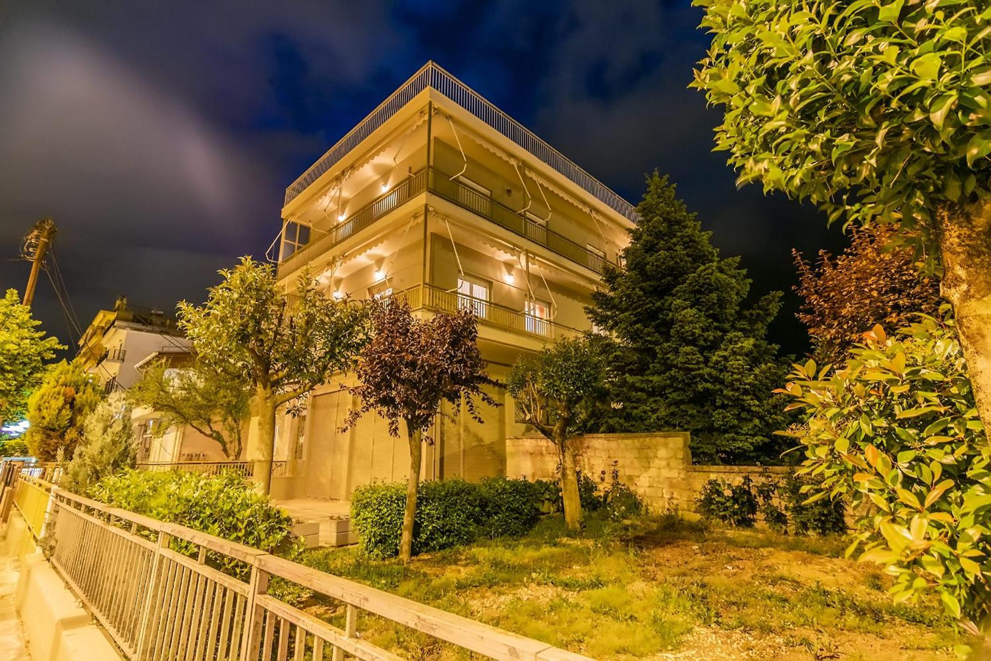 Luxury Apartment Vol 2 Close To The Lake Ioannina Exterior photo