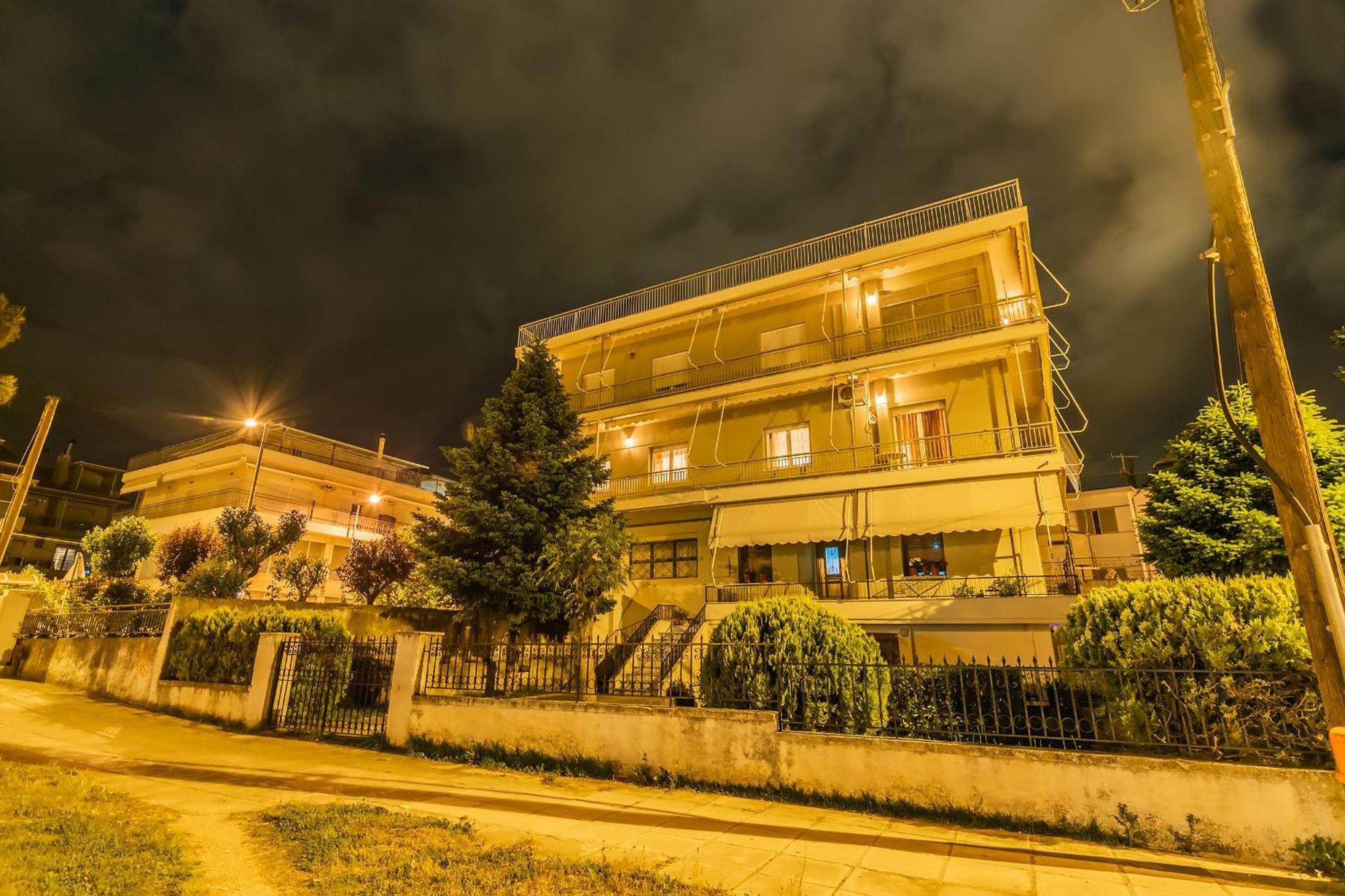 Luxury Apartment Vol 2 Close To The Lake Ioannina Exterior photo